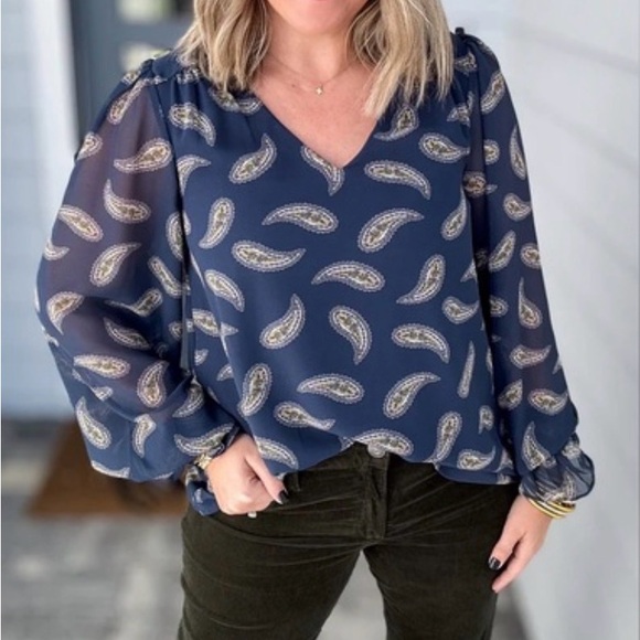 heyson Tops - Heyson Navy Paisley Blouse- Small